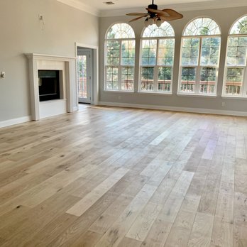 NWA Hogs Painting - Newly painted living room - Painters Near Me NWA Hogs Painting - Newly painted living room - Painters Near Me