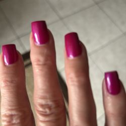 Garden Bay Nails & Spa