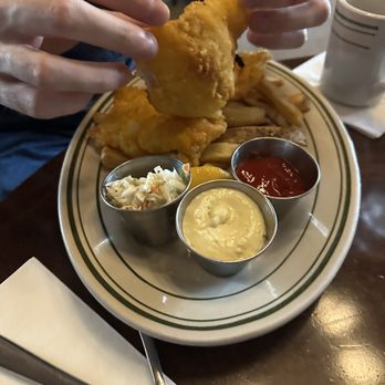 Dubliner Restaurant & Pub - Fish and chips - Irish Near Me - Washington, DC, District of Columbia