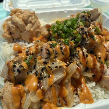 Da Bald Guy - Pan-Fried Poke - Food Trucks Near Me - Kahuku, Hawaii Da Bald Guy - Pan-Fried Poke - Food Trucks Near Me - Kahuku, Hawaii