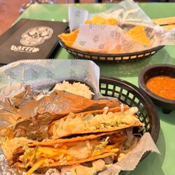 Barrio Tacos - Tacos