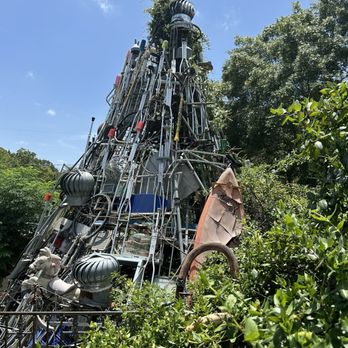 Cathedral of Junk - Junkyards Near Me - Austin, Texas Cathedral of Junk - Junkyards Near Me - Austin, Texas