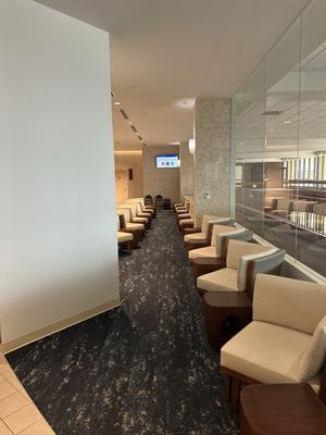 ANA LOUNGE by null