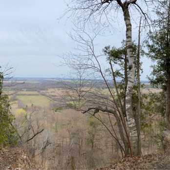 Mount Nemo - Scenic views - Hiking Near Me - Milton, Ontario