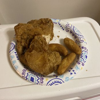 Parker's - Chicken and hush puppies - Barbeque Near Me - Wilson, North Carolina