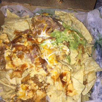Taco Bell - Grande Nachos Box - Seasoned Beef - Fast Food Near Me - Southfield, Michigan