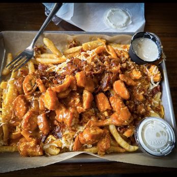 Cocoa Beach Ale House - Buffalo Chicken Loaded Fries - American Near Me - Cocoa Beach, Florida