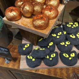 Lush Halloween Bath Bombs Lush Halloween Bath Bombs
