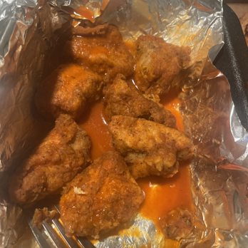 Alanos Pizza & Subs - Pizza Near Me - Dearborn, Michigan