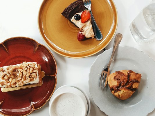 All Things Delicious. by null