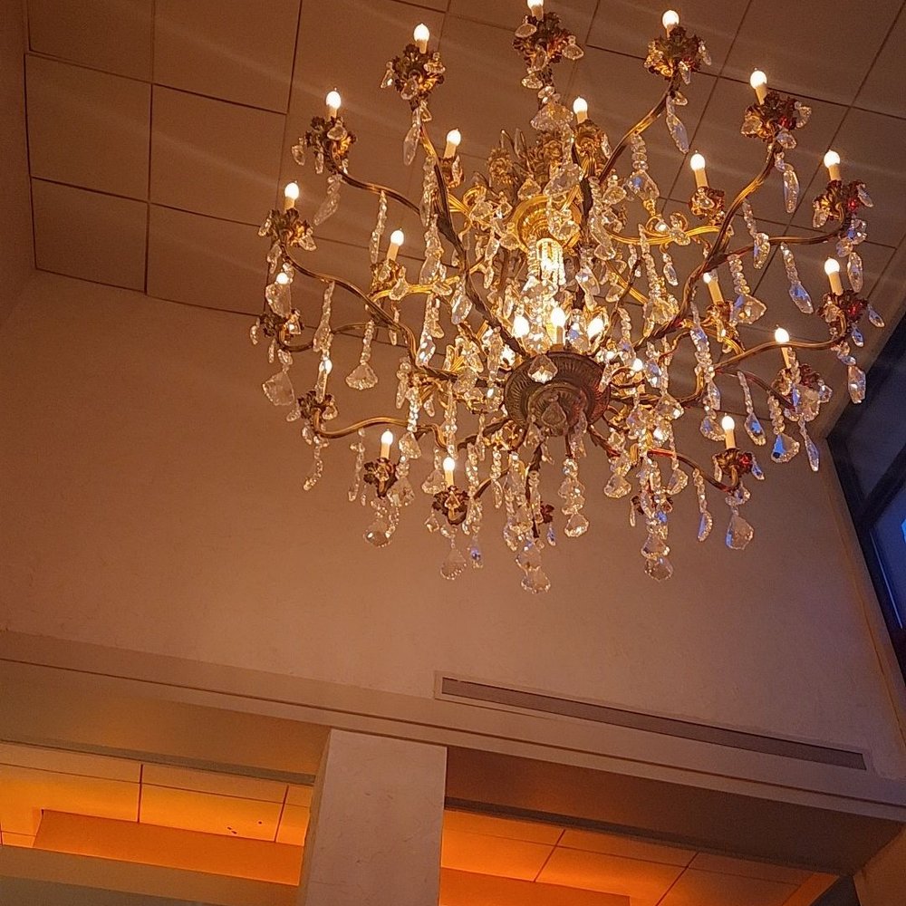 Delbar Middle Eastern - Chandelier when you first walk in. Beautiful! - Persian/Iranian Near Me - Alpharetta, Georgia Delbar Middle Eastern - Chandelier when you first walk in. Beautiful! - Persian/Iranian Near Me - Alpharetta, Georgia