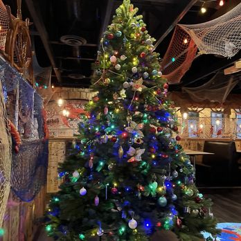 Storming Crab - Christmas tree - Seafood Near Me - Henderson, Nevada