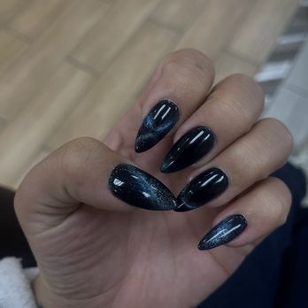 Darling Nails Salon - Manicure - Nail Technicians Near Me - Tukwila, Washington Darling Nails Salon - Manicure - Nail Technicians Near Me - Tukwila, Washington