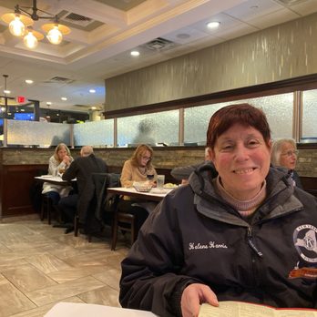 Piezano's - Large busy restaurant. - Italian Near Me - Northport, New York