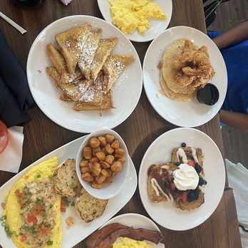 Another Broken Egg Cafe - A feast indeed - Breakfast & Brunch Near Me - New Orleans, Louisiana