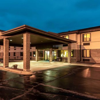 Econo Lodge Inn & Suites - Hotels Near Me - Oconto, Wisconsin Econo Lodge Inn & Suites - Hotels Near Me - Oconto, Wisconsin