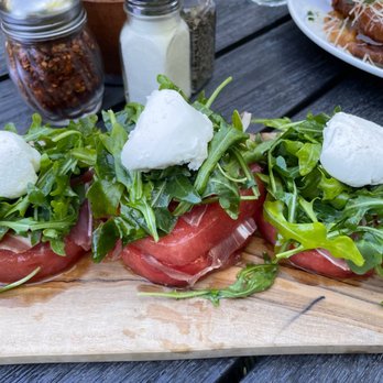 The Red Grape - Prosciutto And Goat Cheese - Pizza Near Me - Sonoma, California The Red Grape - Prosciutto And Goat Cheese - Pizza Near Me - Sonoma, California