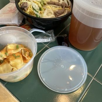 Chen's Kitchen - Wontons, beef noodles, soup broth - Chinese Near Me - Herndon, Virginia