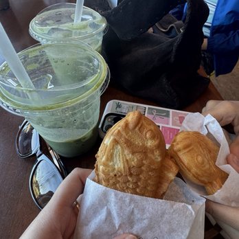Kafe Toribashi - Taiyaki (choices are red bean, custard etc) - Cafes Near Me - Monterey, California
