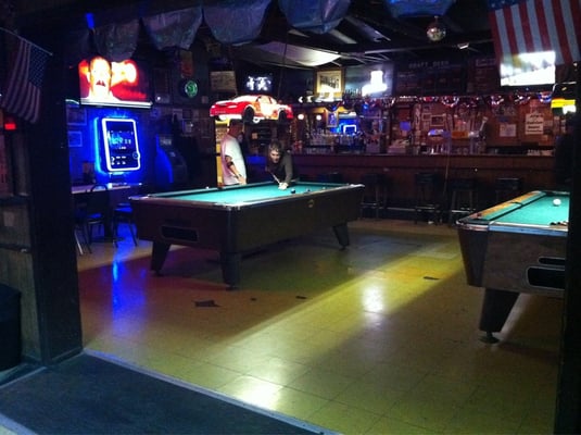 Smitty's Bar by null