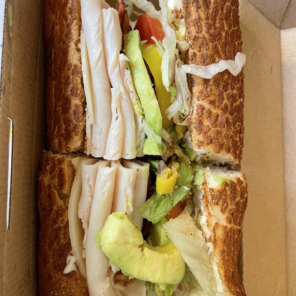 Turkey bacon sandwich with avocado
