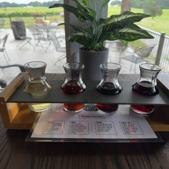 Ramulose Ridge Vineyards - Wineries Near Me - Moneta, Virginia Ramulose Ridge Vineyards - Wineries Near Me - Moneta, Virginia