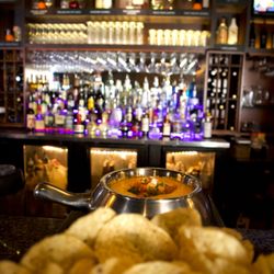 The Melting Pot - Annapolis - Cheese fondue at the bar