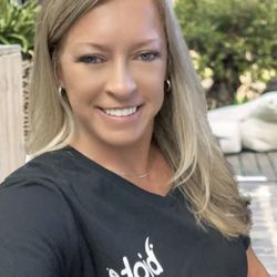WHOLEhealth Mhk - Amy Gallagher, AGACNP-BC