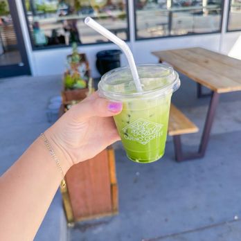 Camino Coffee - Pineapple matcha - Cafes Near Me - Gilroy, California