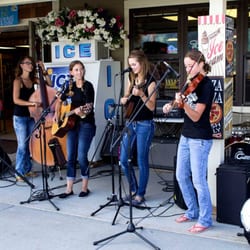 Etna Trading - Star Valley Black Mountain Bluegrass Band