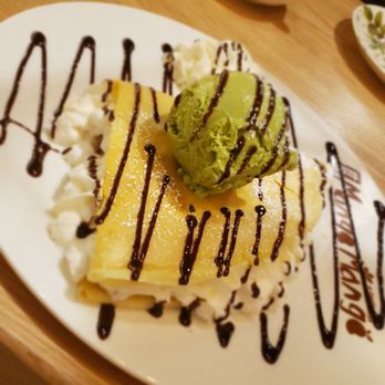 Mango Mango Dessert - Strawberry  banana crepe w/ matcha ice cream - Desserts Near Me - Brooklyn, New York