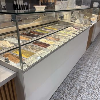 Mashti Malone's - Ice Cream & Frozen Yogurt Near Me - Los Angeles, California