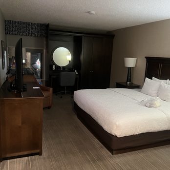 Hampton Inn Evansville - Hotels Near Me - Evansville, Indiana Hampton Inn Evansville - Hotels Near Me - Evansville, Indiana