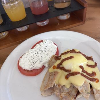 Bene's - Harvest mimosa flight, Cali Benedict - Half and tomato with cottage cheese - Breakfast & Brunch Near Me - Cheney, Washington