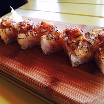 Green Leaf Sushi - Hotate Oshi Sushi for $12 - Sushi Bars Near Me - Vancouver, British Columbia