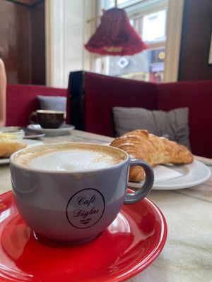 Café Diglas by null