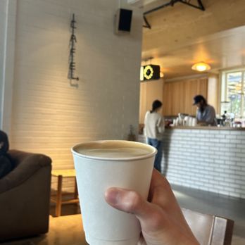 Carpenter Coffee Bar - Café latte - Coffee & Tea Near Me - Austin, Texas