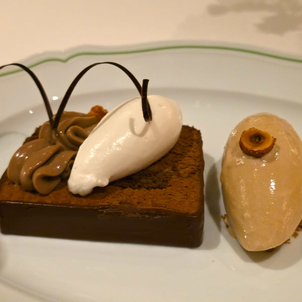 Savoie - flourless chocolate cake - French Near Me - Tahoe City, California Savoie - flourless chocolate cake - French Near Me - Tahoe City, California