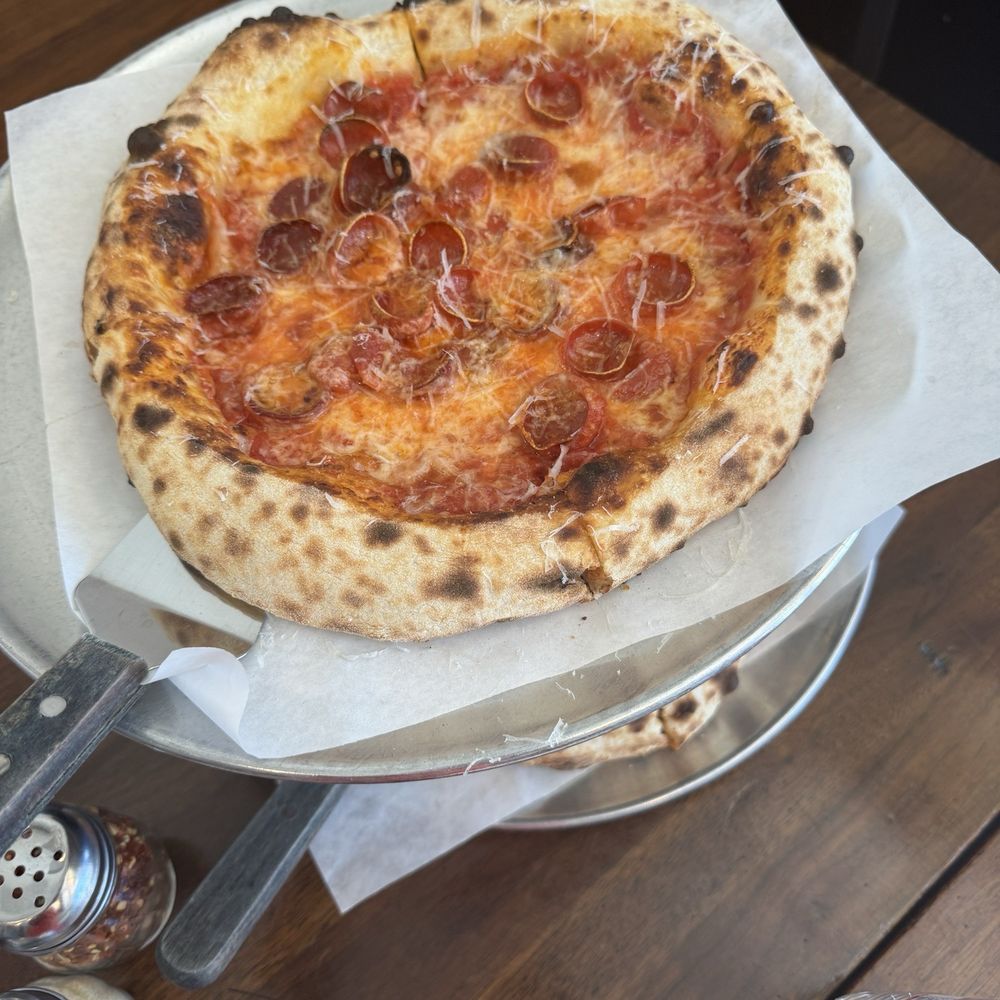 Solamente Pizza - Pepperoni pizza - Pizza Near Me - Las Vegas, Nevada Solamente Pizza - Pepperoni pizza - Pizza Near Me - Las Vegas, Nevada
