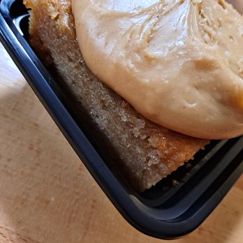 Wicked City Kitchen - Peanut Butter Overload Cake with Skatter Brain Peanut Butter Whiskey - Desserts Near Me Wicked City Kitchen - Peanut Butter Overload Cake with Skatter Brain Peanut Butter Whiskey - Desserts Near Me