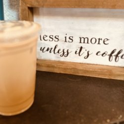 Blue Beagle Coffee - Iced latte