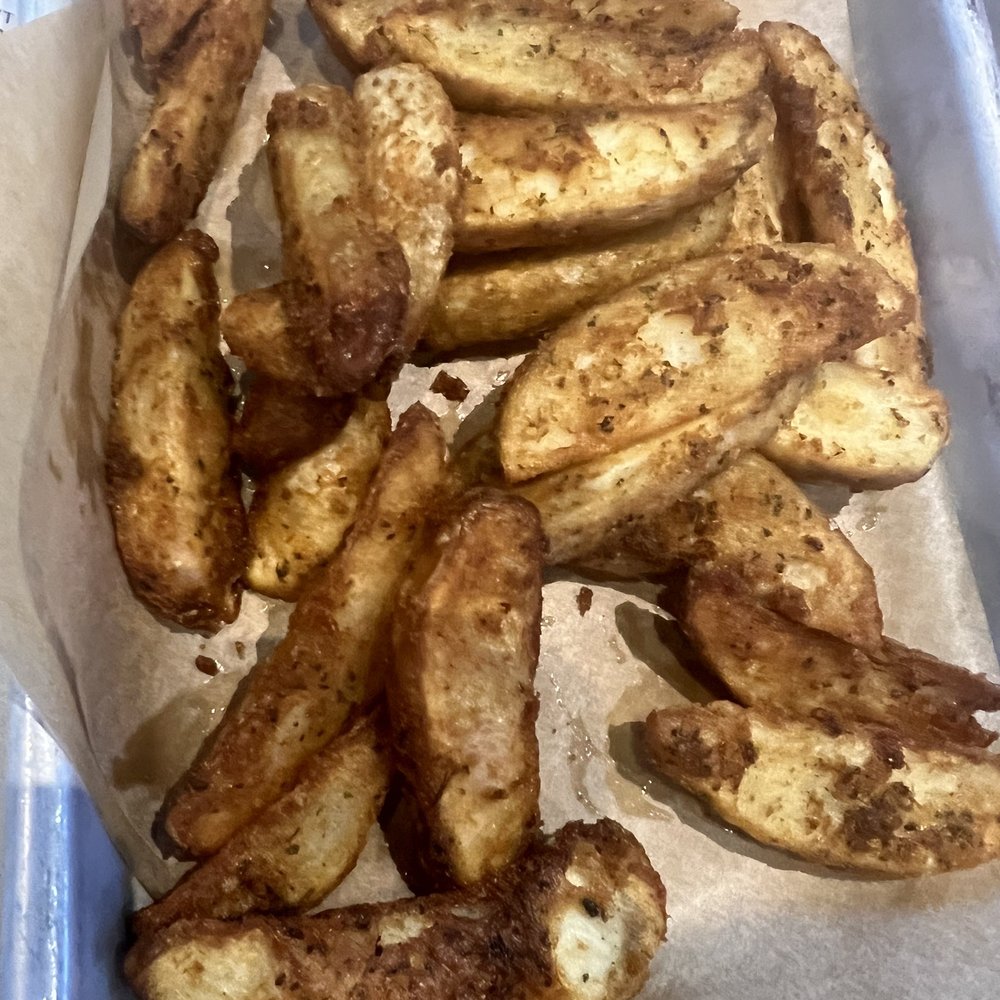 Buffalo Wild Wings - Wedges - American Near Me - Council Bluffs, Iowa