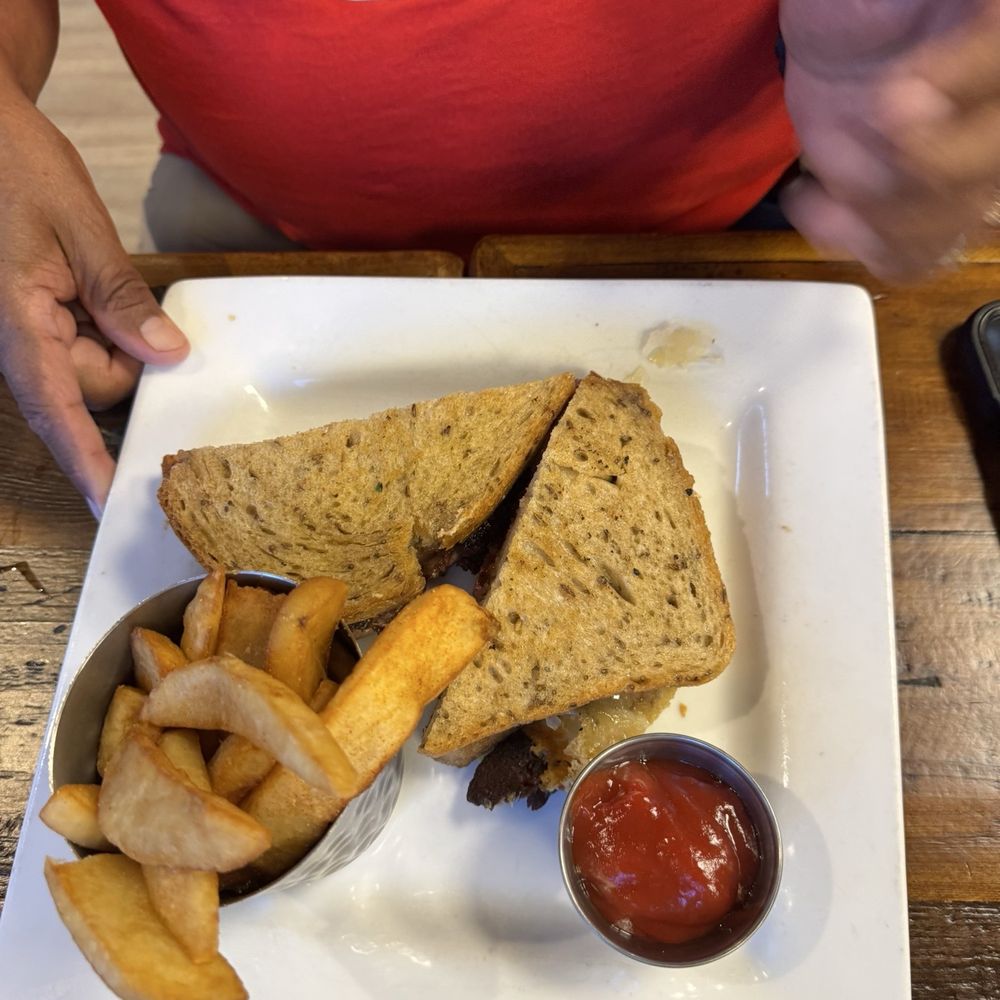 CraftWay Kitchen - Pastrami Reuben - New American Near Me - Southlake, Texas
