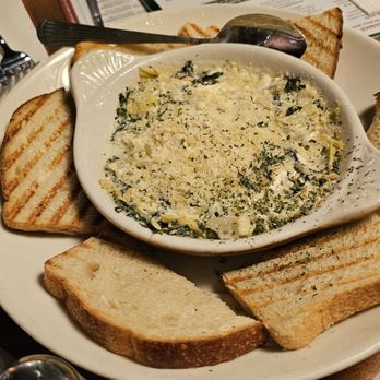 The Old Spaghetti Factory - Artichoke dip - Italian Near Me - Elk Grove, California