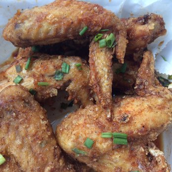 Crisp - Seoul Sassy Wings (5pcs/$8.95)- 3.5/5 stars. I wish these were spicier! - Korean Near Me - Chicago, Illinois