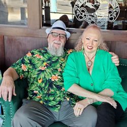 McNamara's Pub & Eatery - A BIG leprechaun with his Mrs:)
