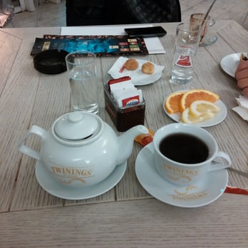 Cerrone Burger Store - Cafeteria Near Me - Aversa, CE Cerrone Burger Store - Cafeteria Near Me - Aversa, CE