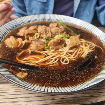 Luyixian - Braised Pork Rib Noodle Soup - Shanghainese Near Me - Alhambra, California