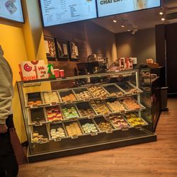 Dunkin' Donuts - Dunkin', Greifengasse 17, Basel
