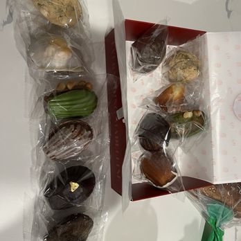Everything Madeleine - Flavors we got - matcha, black sesame, coffee(?), etc. - Desserts Near Me - Carrollton, Texas